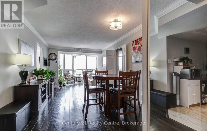 Property Photo:  4450 Tucana Court 2107  ON L5R 3R4 