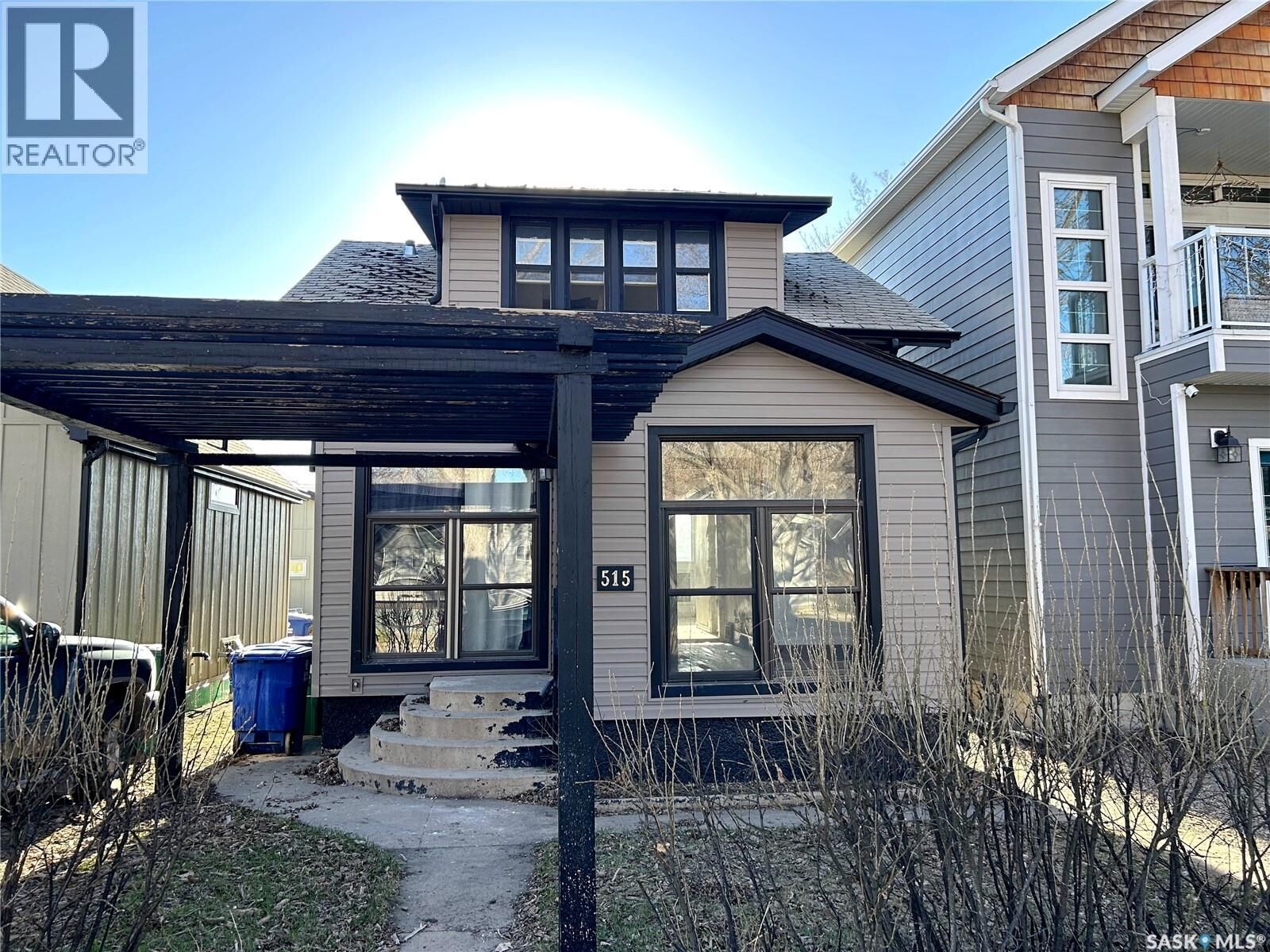 Property Photo:  515 J Avenue S  SK S7M 2A7 