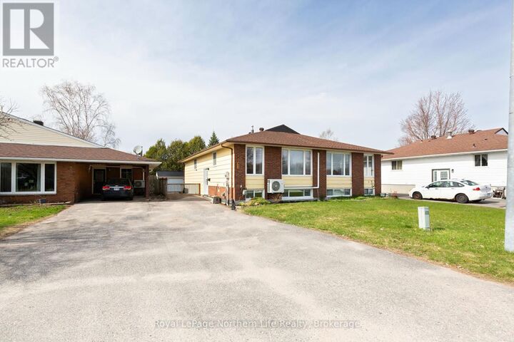 Property Photo:  7 Harris Drive  ON P1A 3Z1 