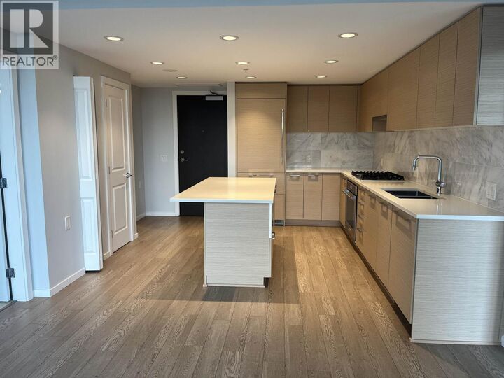Property Photo:  6700 Dunblane Avenue 402  BC V5H 0J3 