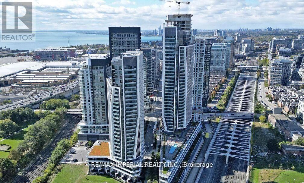 Property Photo:  30 Ordnance Street 509  ON M6K 0C8 
