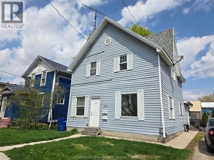 Property Photo:  111 St George Street  ON N7M 4P3 