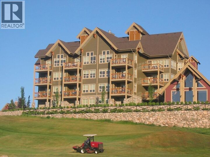 105 Village Centre Court 126 — photo 1