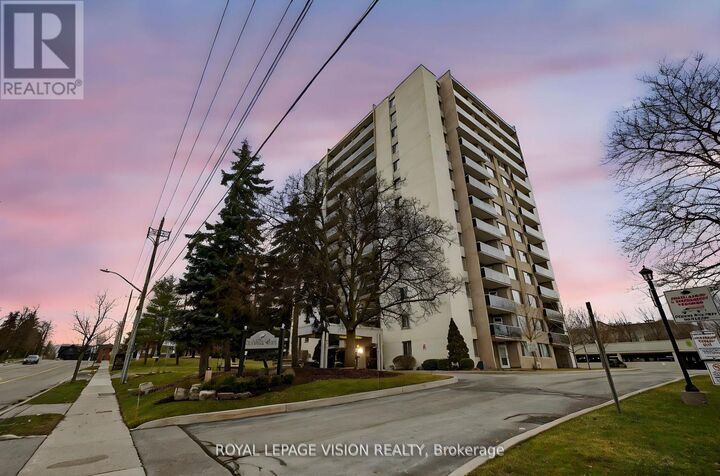 Property Photo:  81 Millside Drive 1002  ON L9T 3X4 