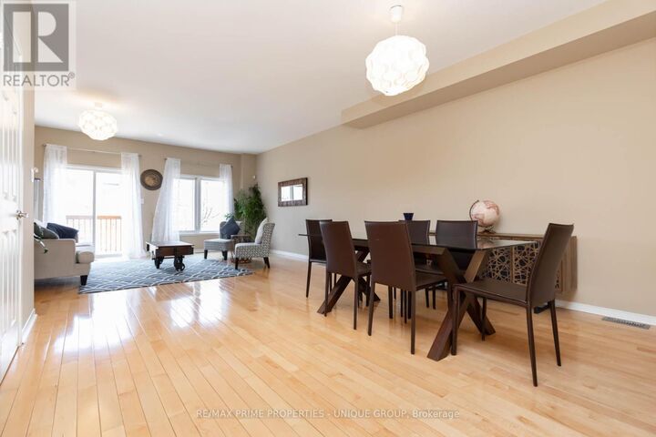 Property Photo:  1130 Cawthra Road 10  ON L5G 4V7 