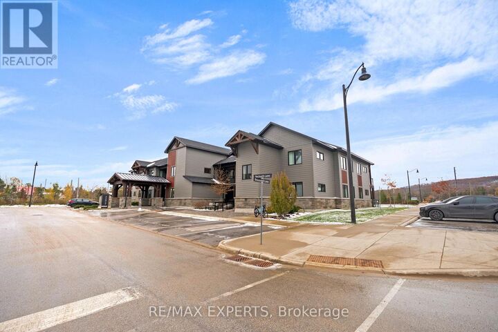 Property Photo:  22 Beckwith Lane 101  ON L9Y 3B6 