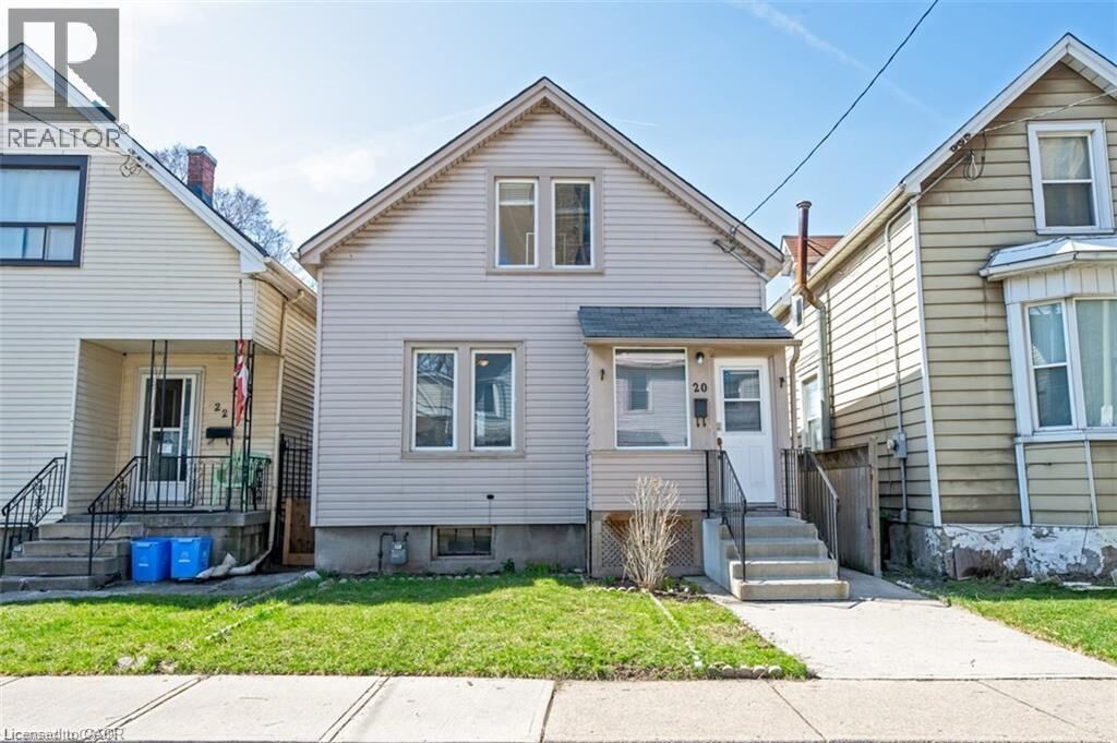 Property Photo:  20 Harvey Street  ON L8L 2L8 