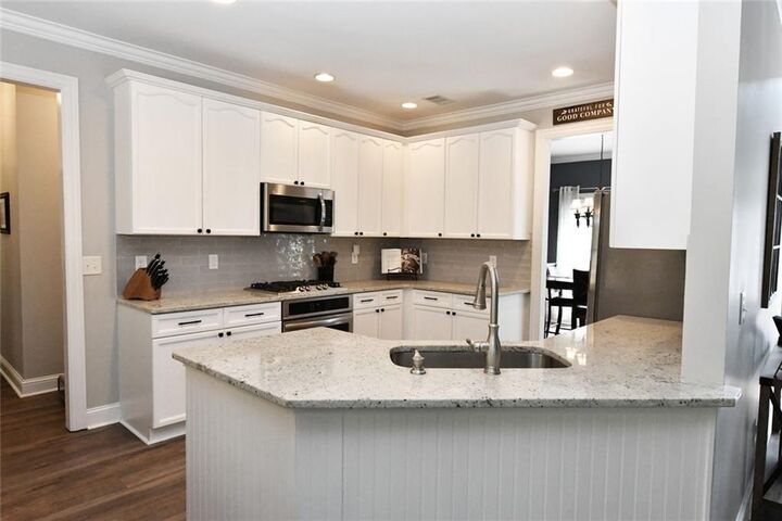 Property Photo:  1025 Fairview Club Circle  GA 30019 