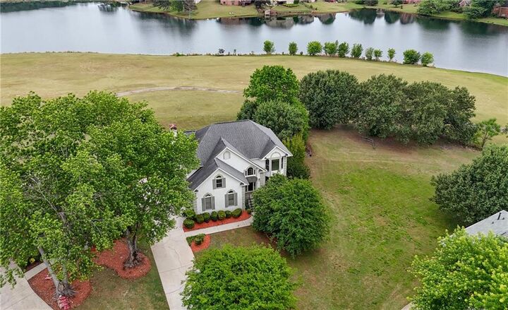 Property Photo: 5782 Southland Walk GA 30087
