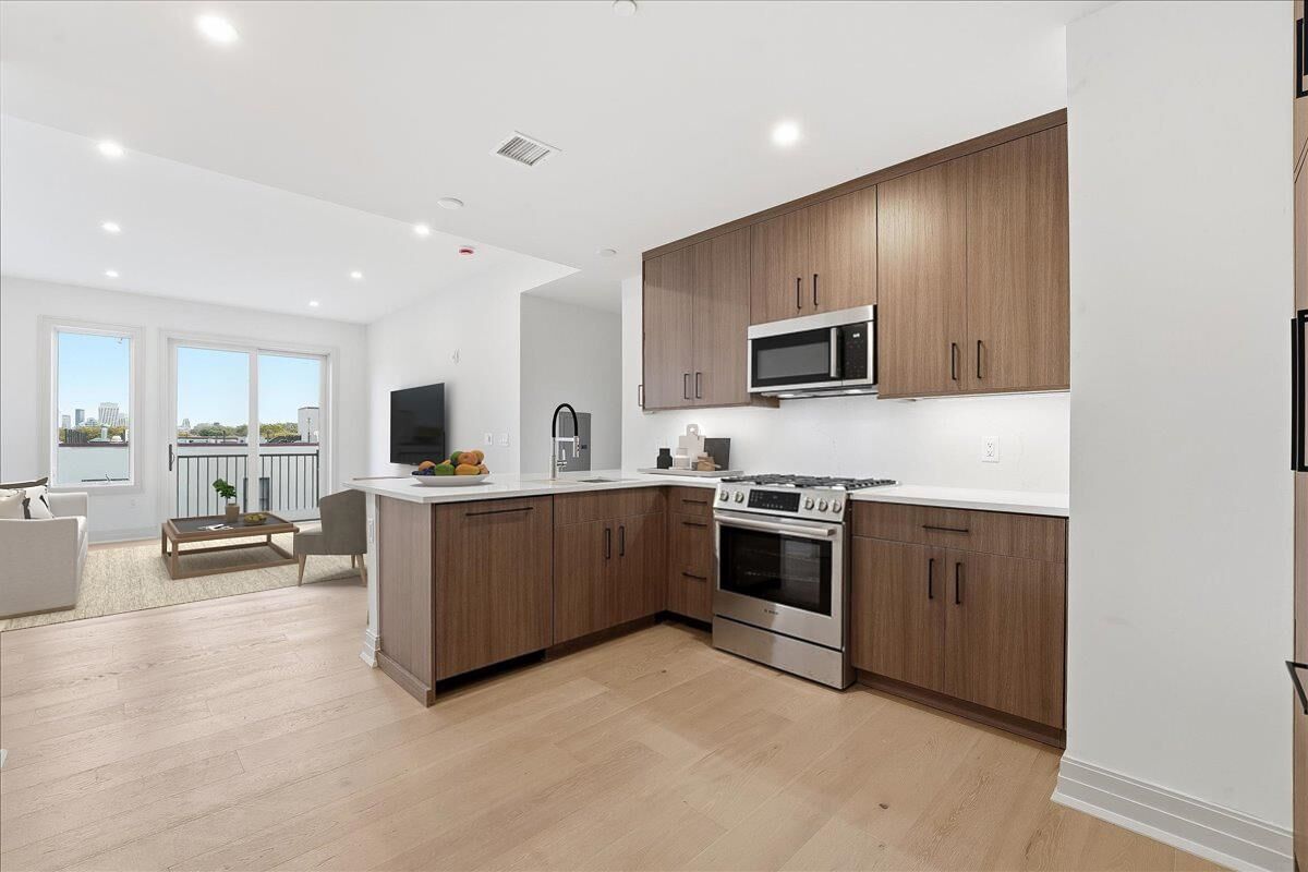 Property Photo: 921 Madison St 304 NJ 07030