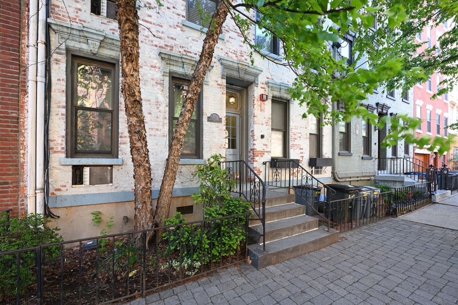 Property Photo: 125 Willow Ave 5S NJ 07030