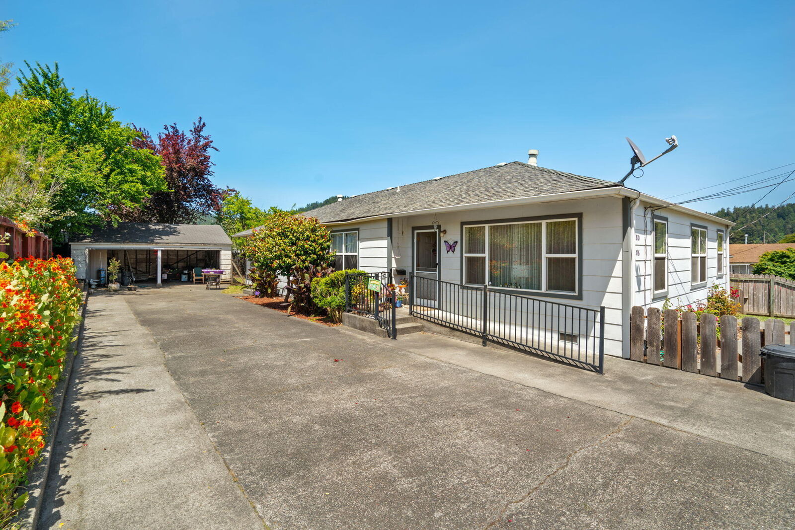 Property Photo:  180 Birch Street  CA 95562 