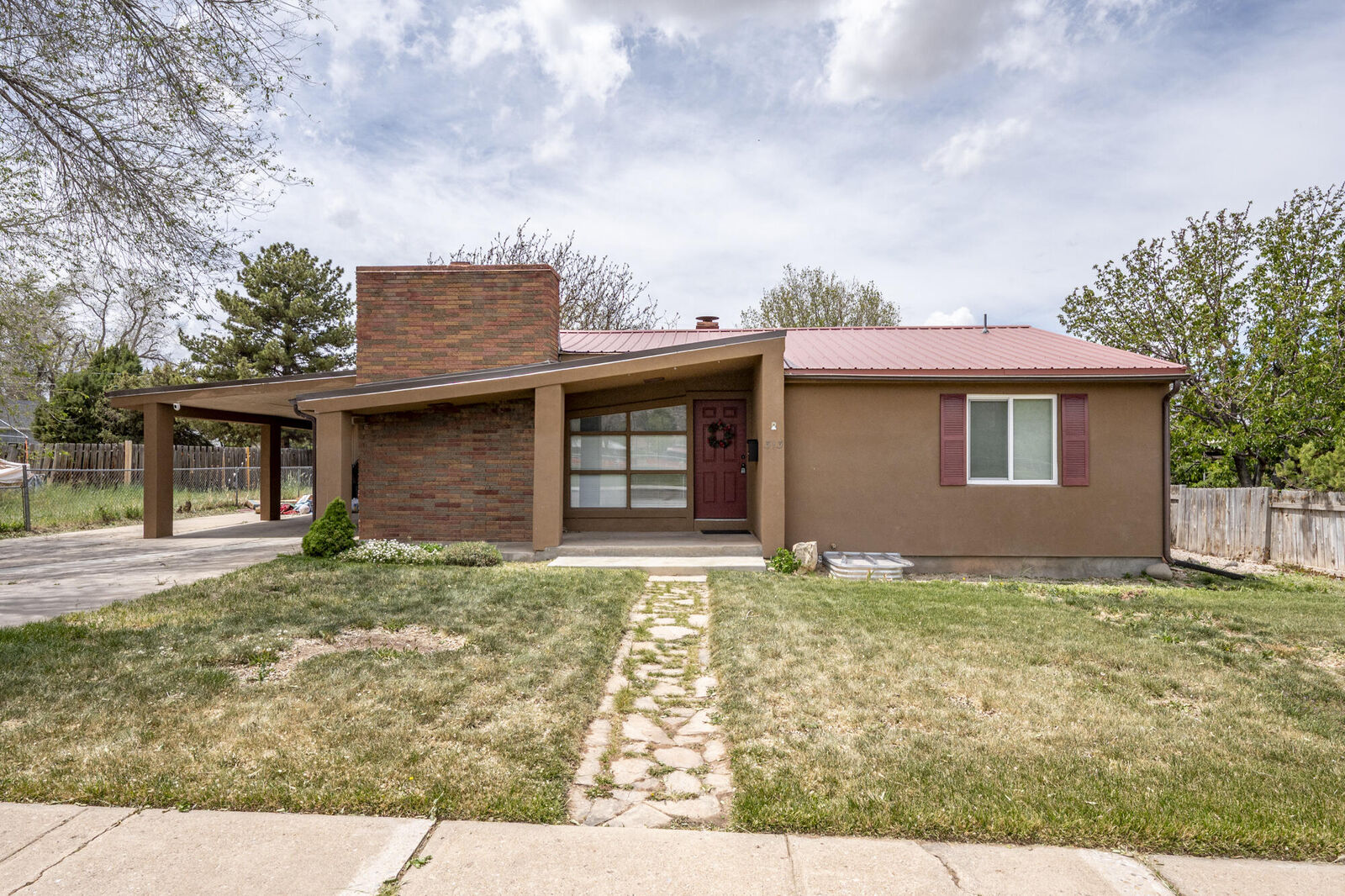 Property Photo:  313 N 600 W  UT 84721 