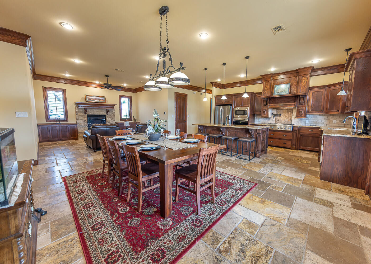 Property Photo:  8926 County Road 6860  TX 79407 
