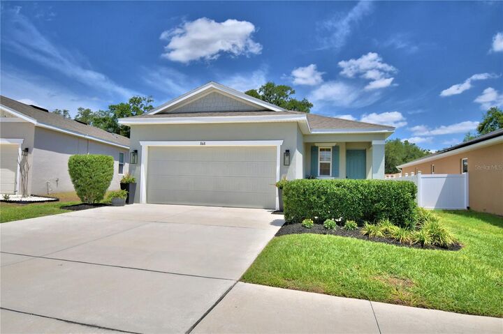 Property Photo:  868 Blue Creek Drive  FL 33844 