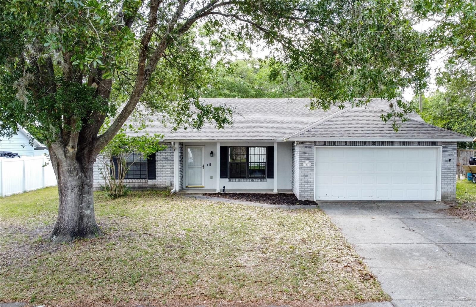 Property Photo:  1341 Heather Glen Drive  FL 32724 