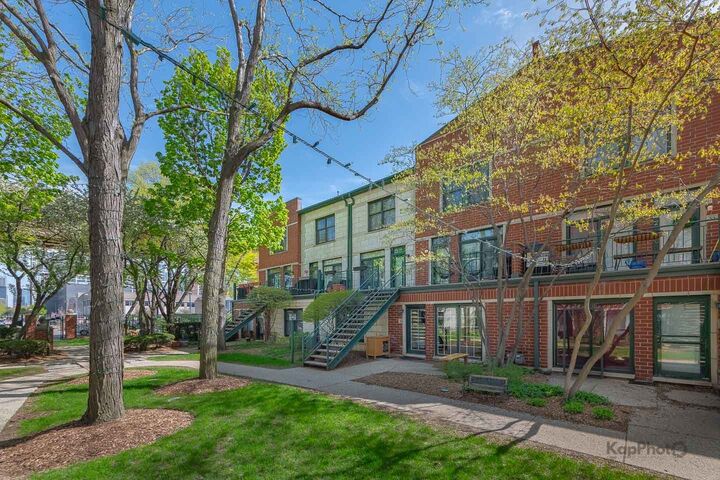 Property Photo:  1812 S Dearborn Street 28  IL 60616 