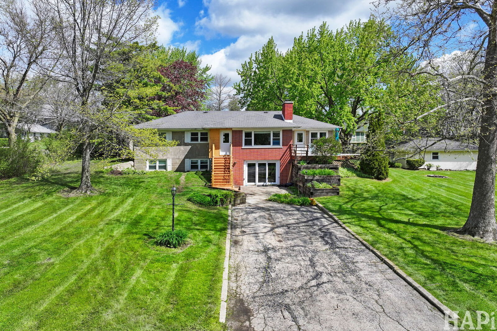 Property Photo:  654 Harvard Avenue  IL 60010 