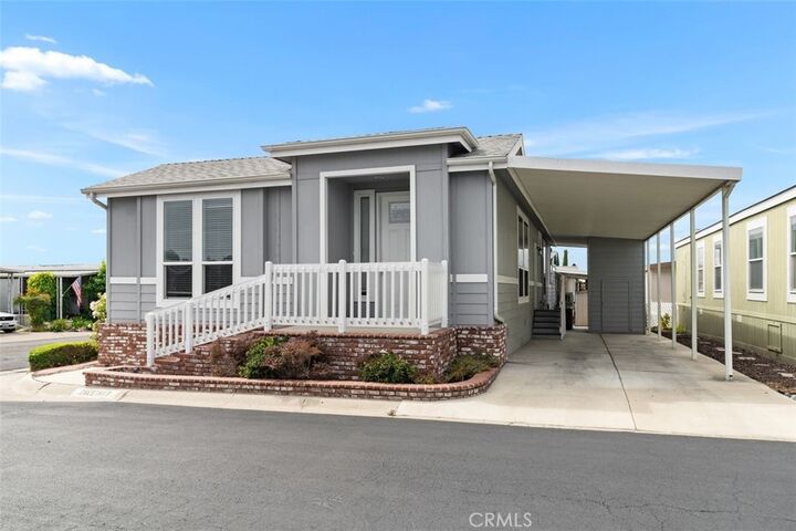 Property Photo:  14851 Jeffrey Road 184  CA 92618 