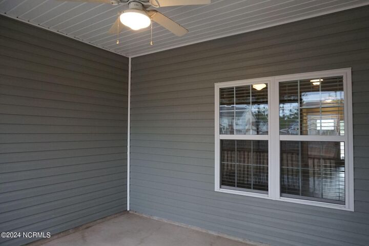 Property Photo:  621 Prospect Way  NC 28460 