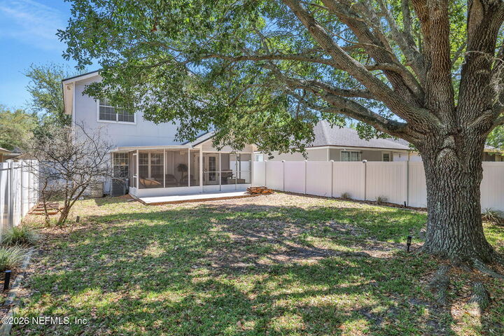 Property Photo: 3630 Silver Bluff Boulevard FL 32065