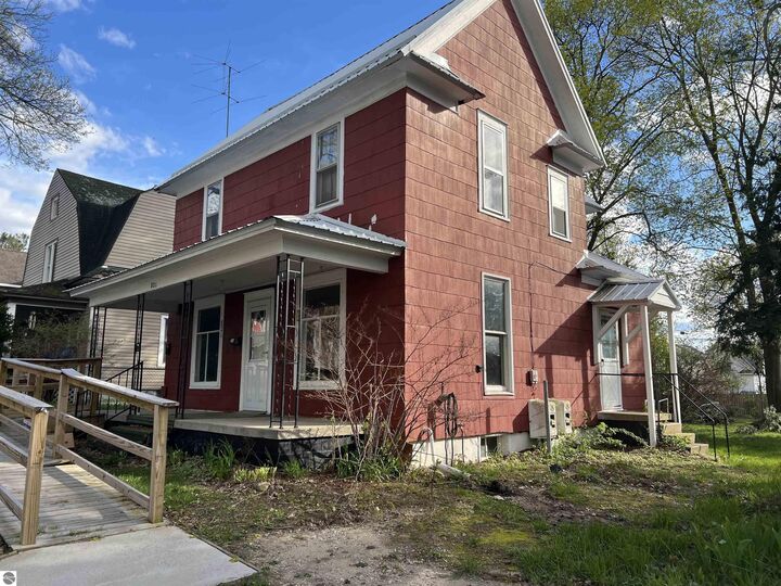 Property Photo:  821 Cotey  MI 49601 