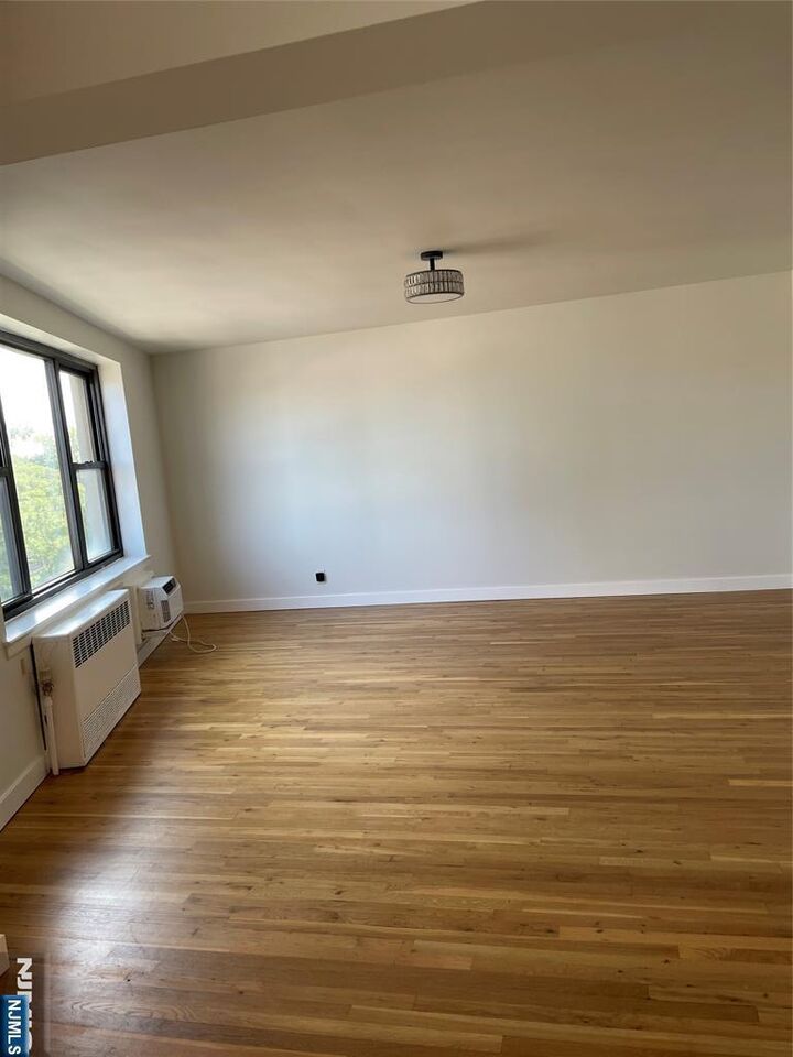 Property Photo:  1541 Lemoine Avenue 4F  NJ 07024 