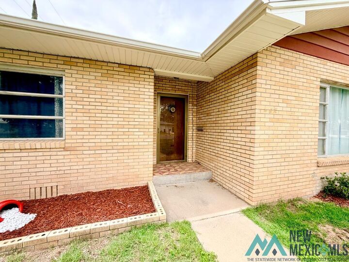 Property Photo:  1111 N Ural Street  NM 88220 