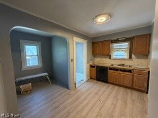 Property Photo:  1718 Hamilton Street SW  OH 44485 