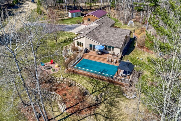 Property Photo:  8376 Cedar Crest Loop NW  MN 56484 