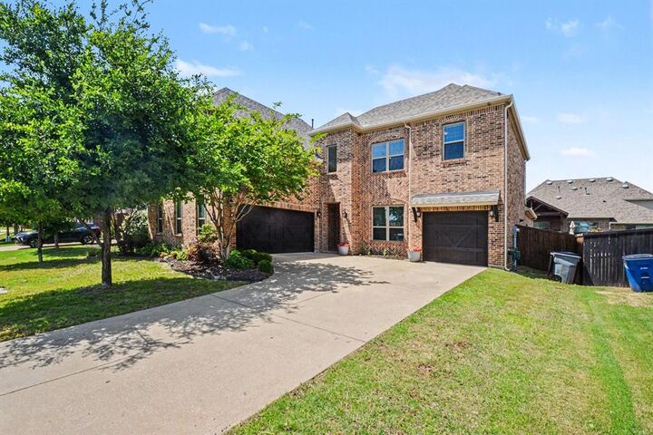 Property Photo:  1211 Great Meadows Drive  TX 75098 