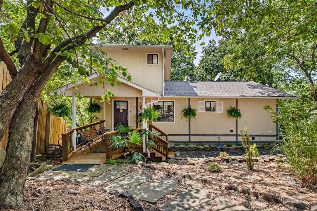 Property Photo:  325 Ridge Road  AR 72631 