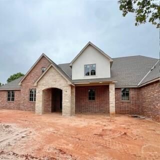 Property Photo: 13217 Newland Court OK 73049