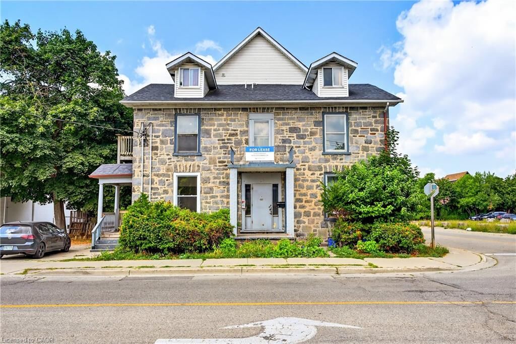 Property Photo:  70A Ainslie Street S  ON N1R 3K5 
