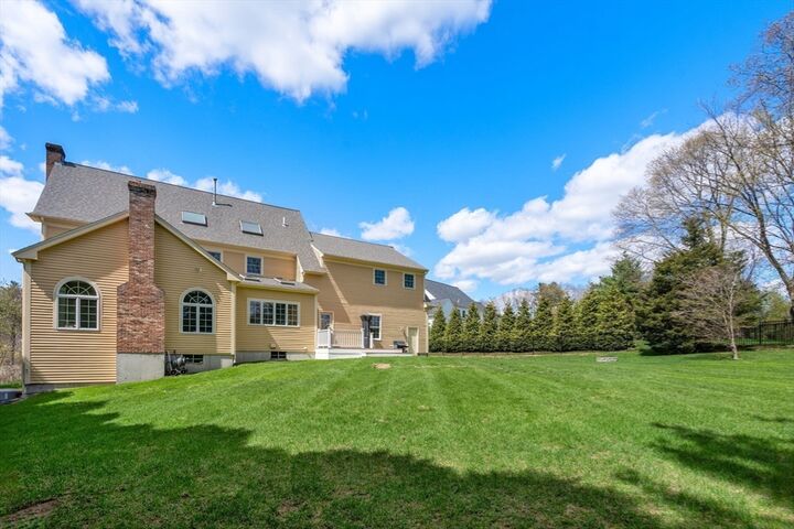 Property Photo:  41 York Rd  MA 01778 