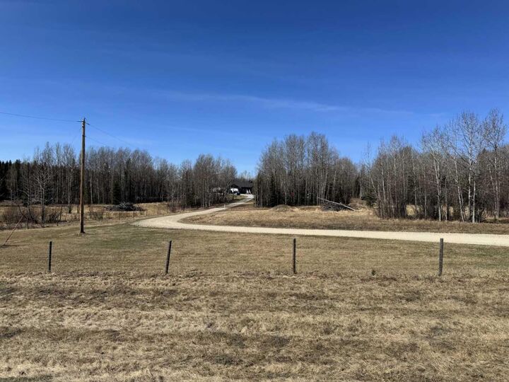 Property Photo: 54520 Range Road 160 AB T7E 3P6