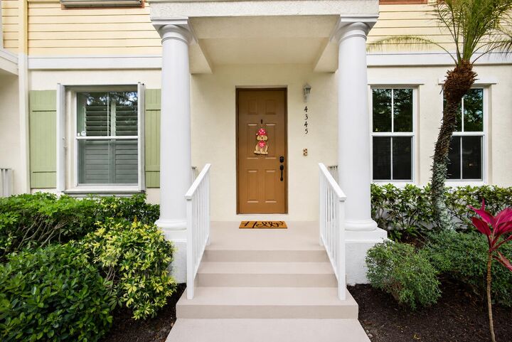 Property Photo:  4345 Parkside Drive  FL 33458 