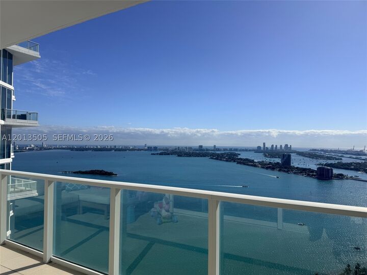Property Photo: 2020 N Bayshore Dr 3804 FL 33137