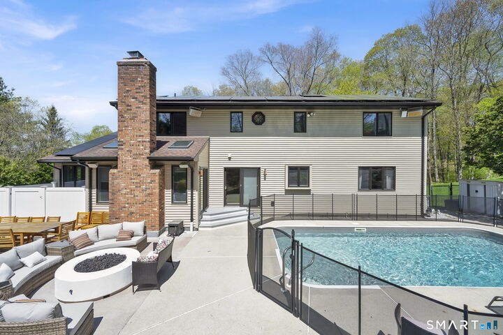 Property Photo:  26 Hampton Drive  CT 06040 