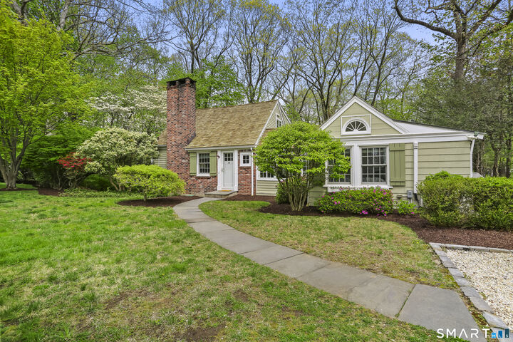 Property Photo:  4 River View Road  CT 06880 