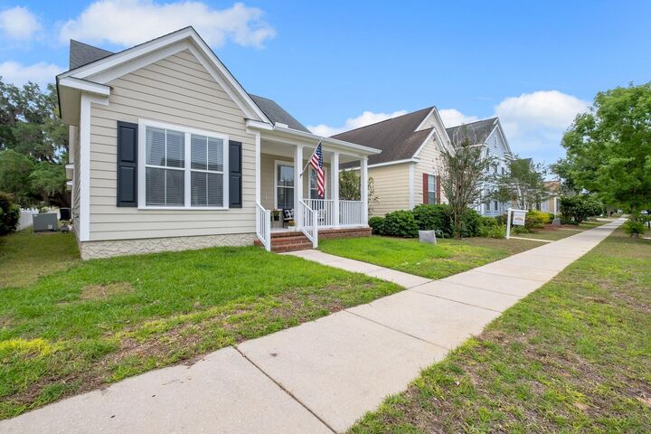 Property Photo:  4243 Raleigh Way  FL 32311 