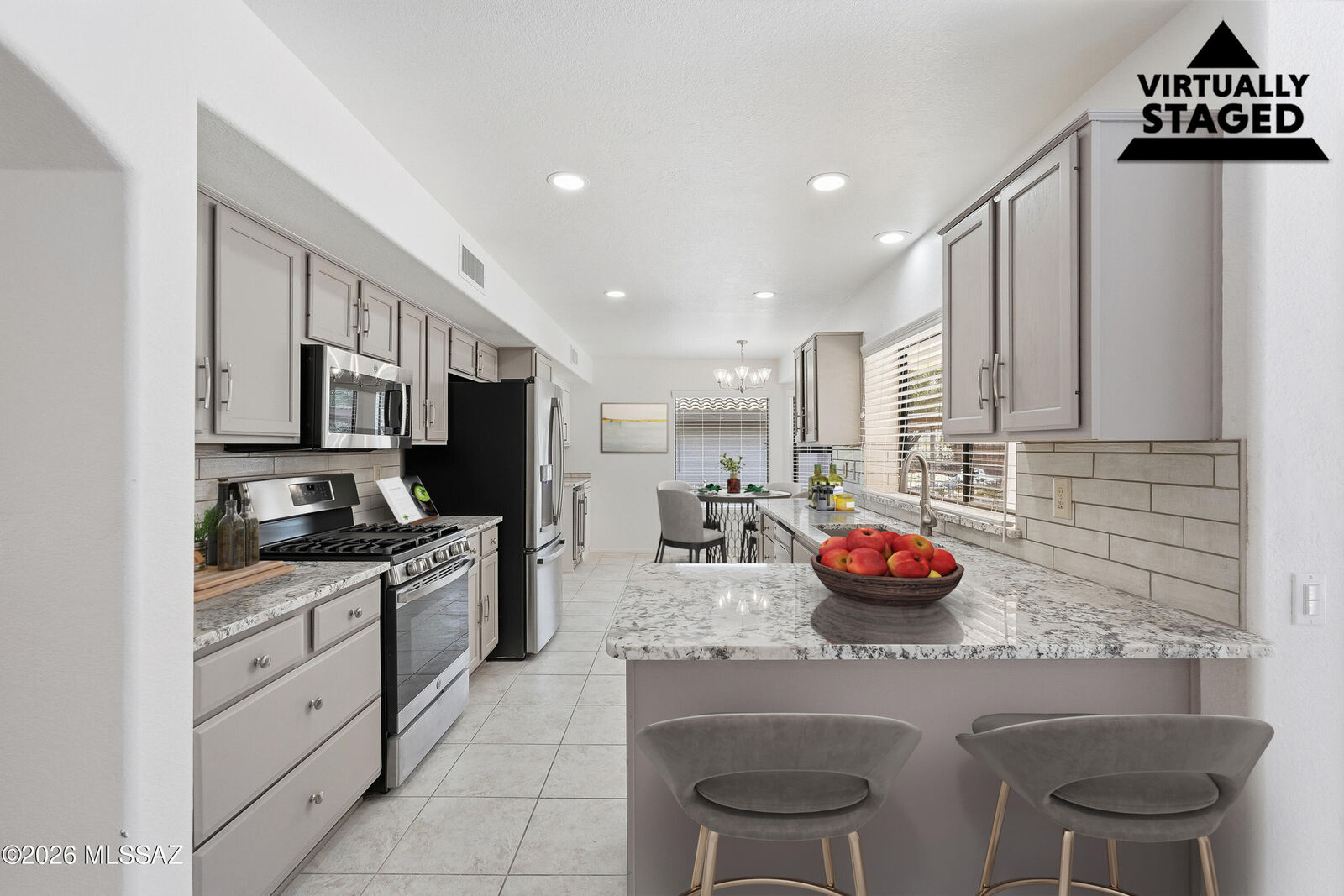 Property Photo:  14311 N Choctaw Drive  AZ 85755 