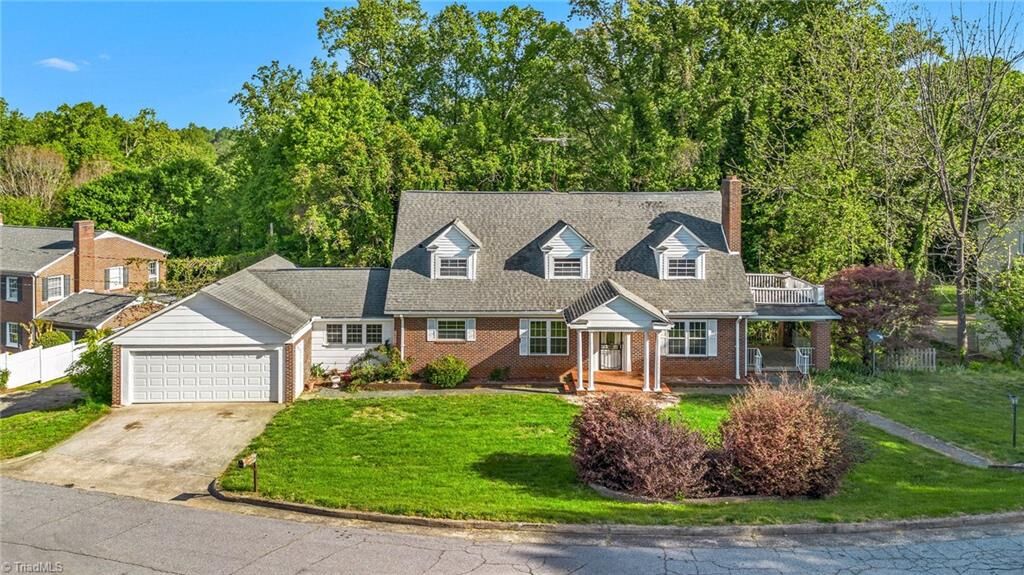 Property Photo:  112 Pilson Street  NC 28659 