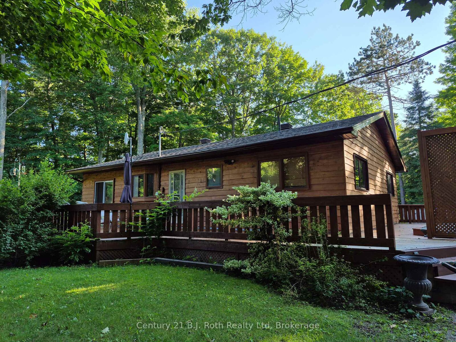 Property Photo:  3 Celestine Court  ON L9M 0H3 