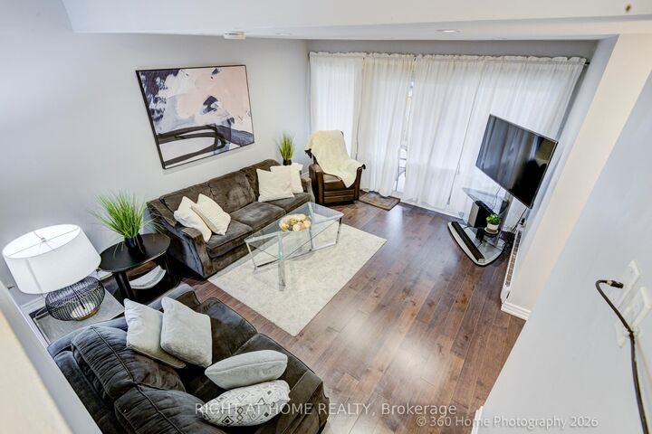 221 Milestone Crescent 80 — photo 1