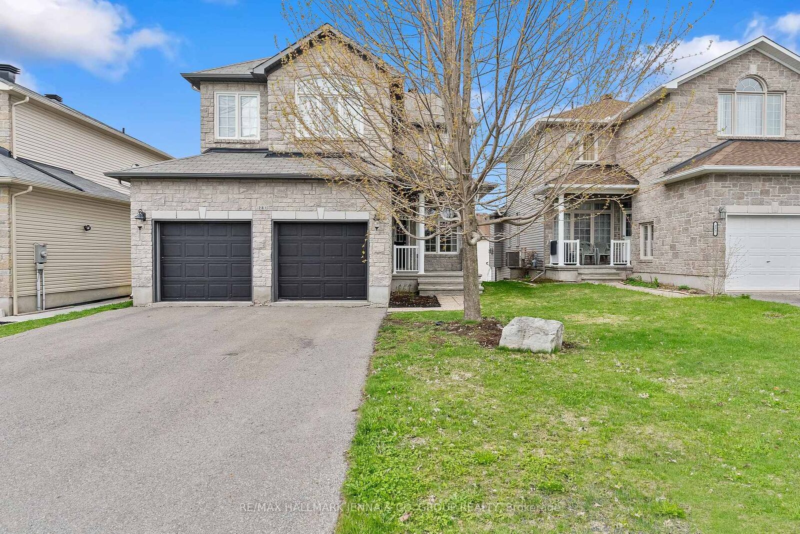Property Photo: 281 Topaze Crescent ON K4K 0E7