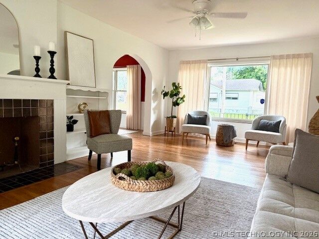 Property Photo:  301 S 30th Street  OK 74401 