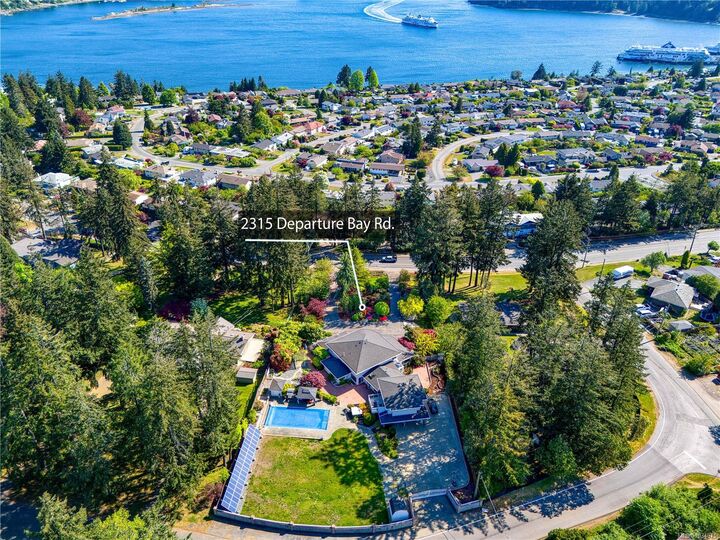 2315 Departure Bay Rd — photo 1