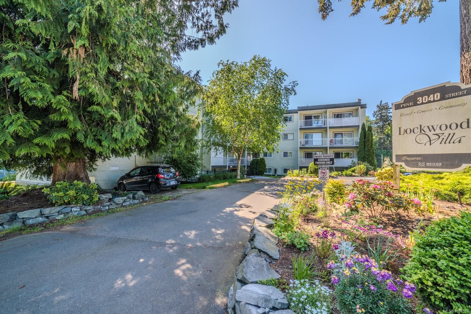 Property Photo:  3040 Pine St 103  BC V0R 1K0 