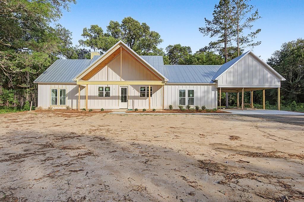 Property Photo:  575 White Pond Road  GA 31763 